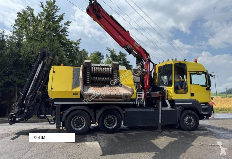 Zelené plochy MAN M100L