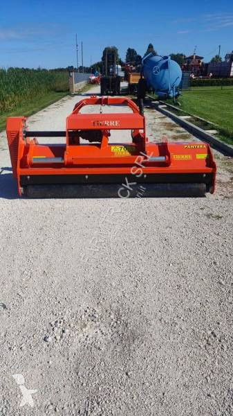 Zelené plochy Tierre PANTERA 230