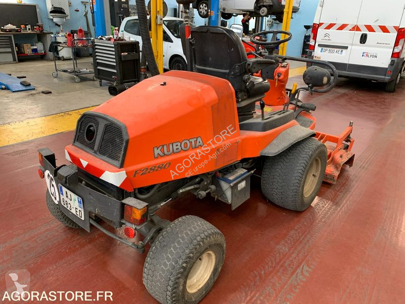 Spaţii verzi Kubota F2880