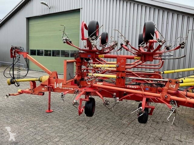 Tuin- en parkonderhoud Lely Lotus 1325