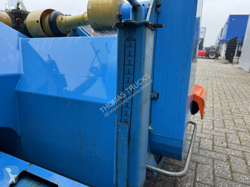 Espaces verts  Combinator CB200, Turf...