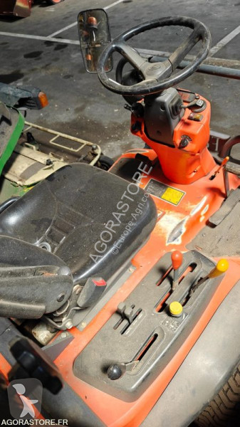 Espaces verts Kubota F3680