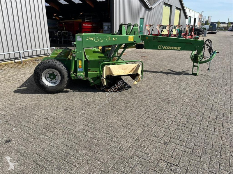 Zonas verdes jardins Krone Easycut 3200 CV