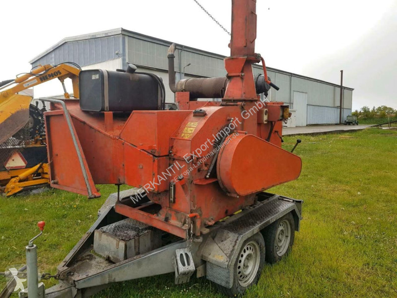 Zelené plochy Dücker   HM 250