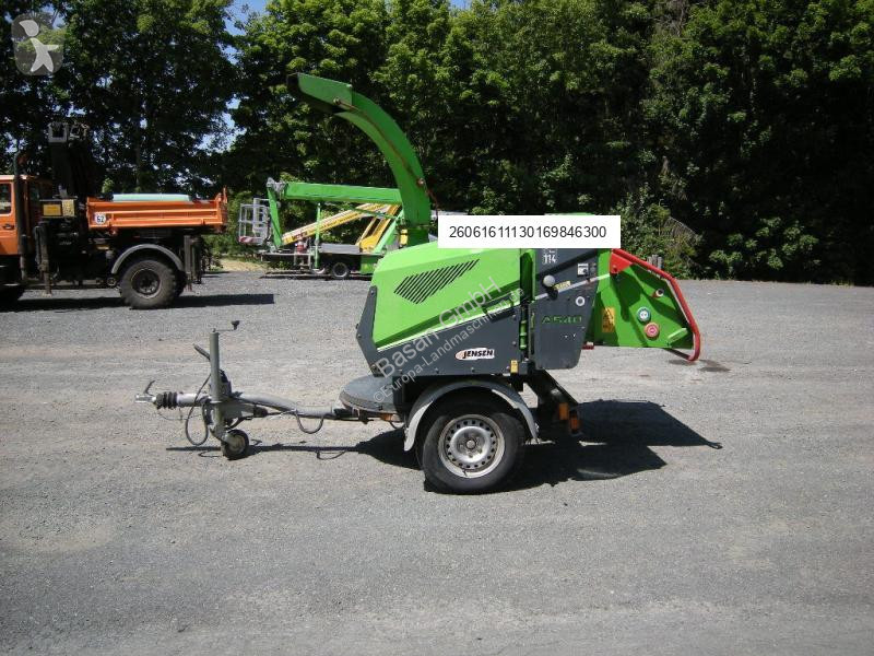 Jensen A540 DI landscaping equipment