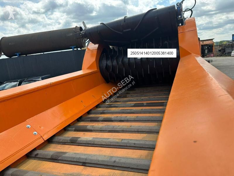 Zelené plochy Doppstadt AK235 profi,...