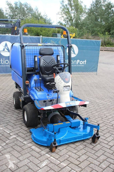 Grönområden Iseki SFH 240 Hooglosser