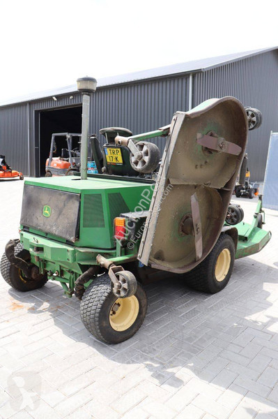 Zonas verdes John Deere 1515 S.II BM