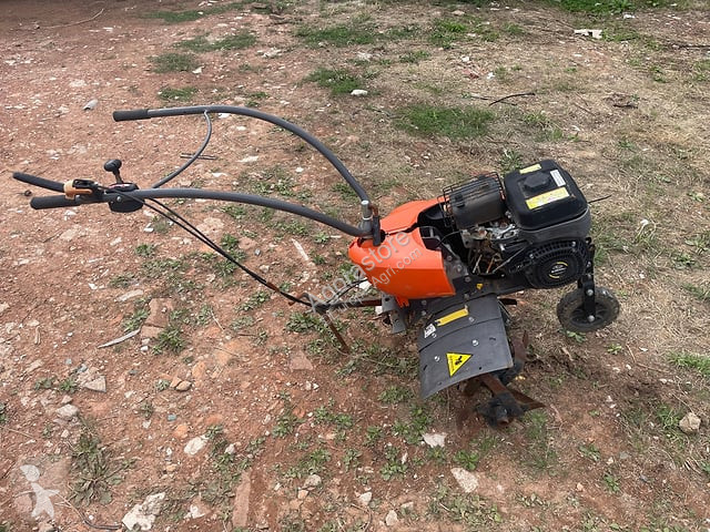 Espaces verts Husqvarna TF536