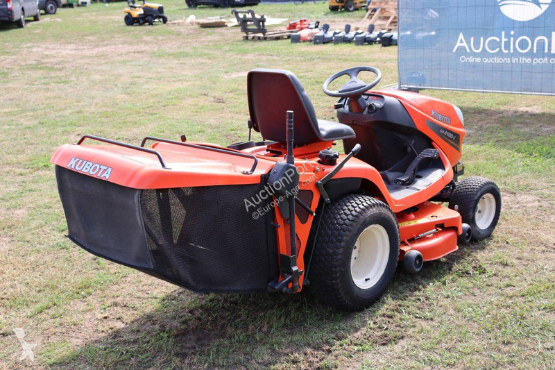 Zonas verdes Kubota GR2100-II