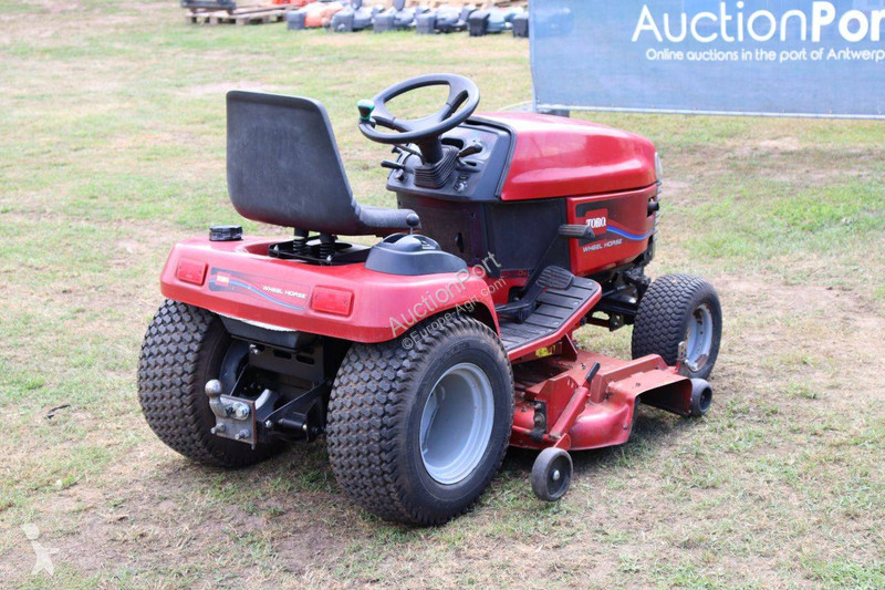 مساحات خضراء Toro 523DXI