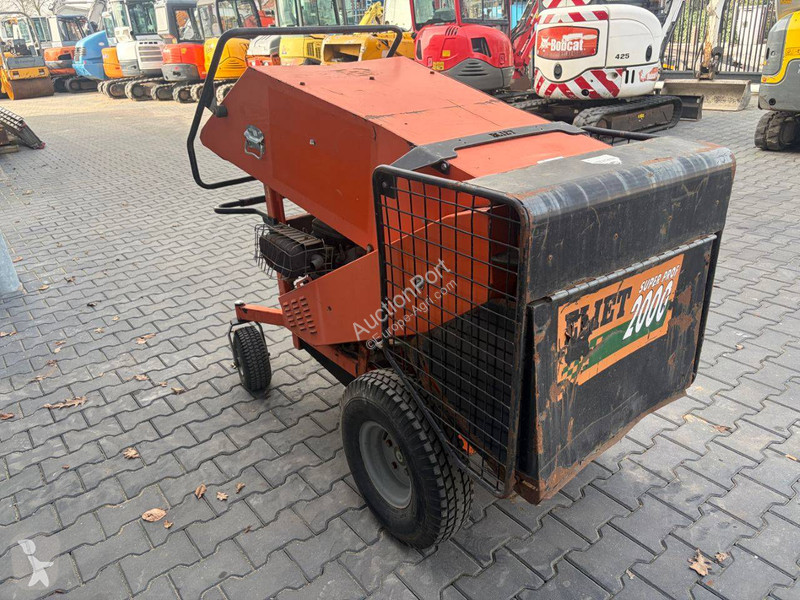 Zelené plochy Eliet Prof 2000