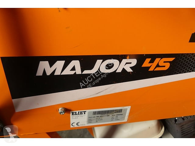 Zelené plochy Eliet Major 4S
