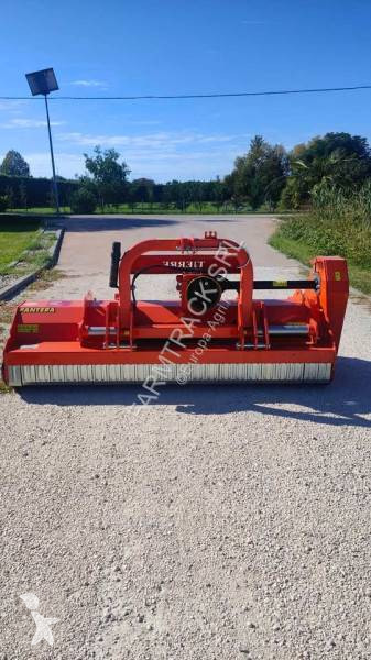 Zelené plochy Tierre PANTERA 230
