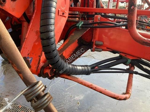 Zonas verdes Kuhn GA 8521 hark