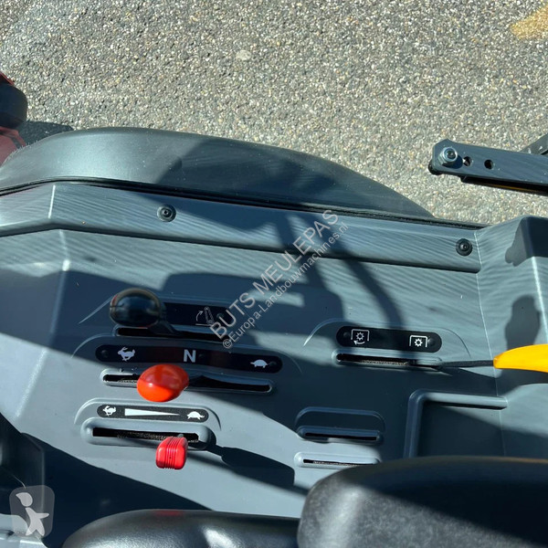 Kubota F391 landscaping equipment