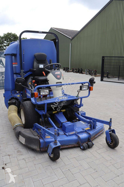 Espaces verts Iseki SF370FH