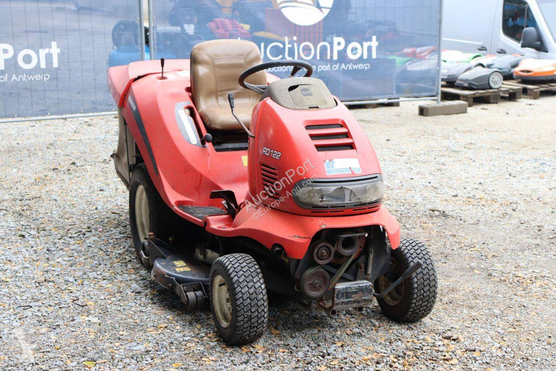 Zonas verdes Yanmar RD122