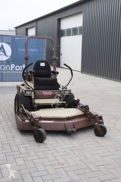 Zonas verdes Grasshopper 721D