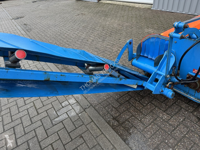 Espaces verts  Combinator CB200, Turf...
