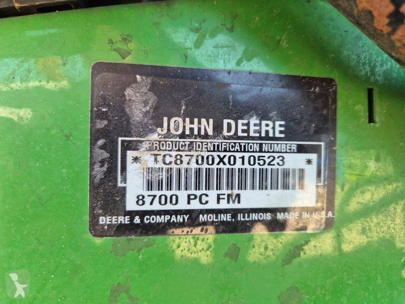 Espaces verts John Deere 8700 PC FM