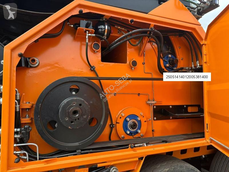 Zelené plochy Doppstadt AK235 profi,...