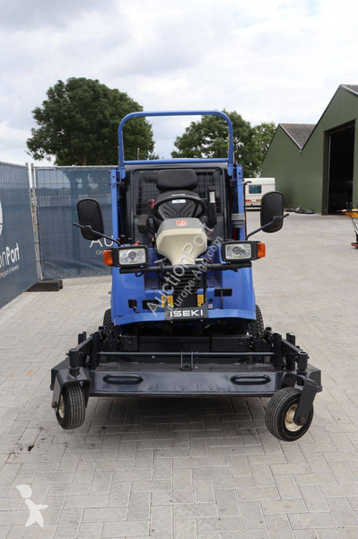 Espaces verts Iseki SF235
