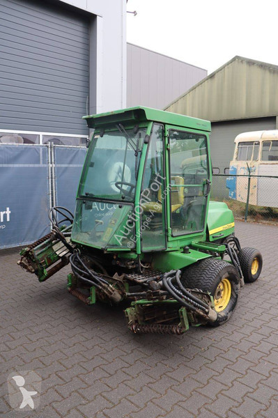 Zonas verdes John Deere Mower