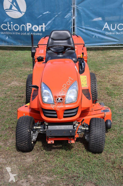 Zonas verdes Kubota GR2100-II