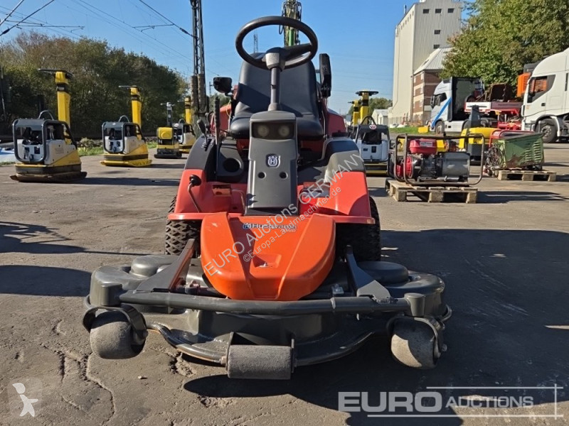 Espaces verts Husqvarna R422TS