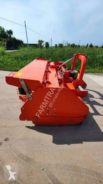 Zelené plochy Tierre TRL 230