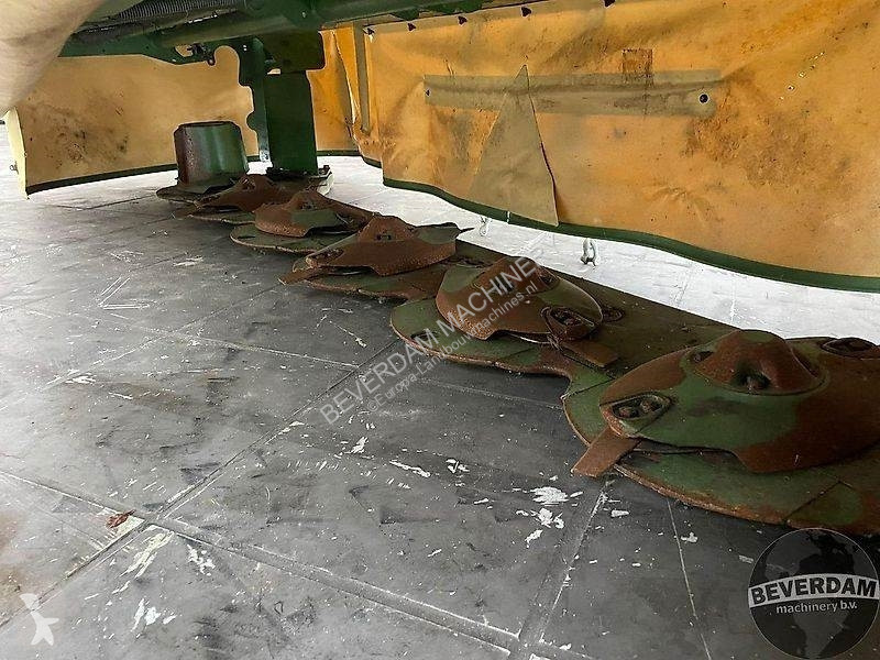 Zonas verdes jardins Krone Easy Cut F320 M