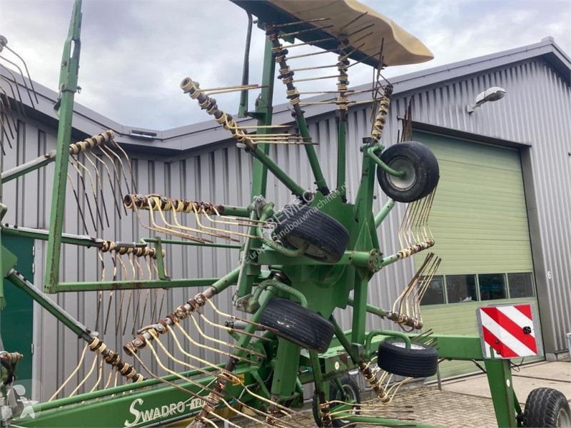 Krone 1201 hark haymaking
