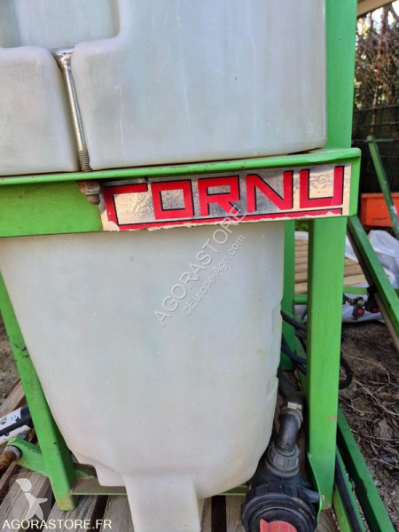 Espaces verts Cornu 300STD