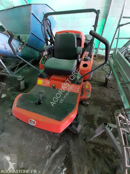 Grönområden Kubota GZD 15