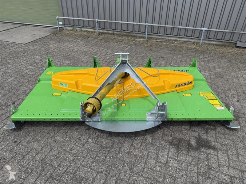 Joskin Weilandbloter TR 270 C3 haymaking