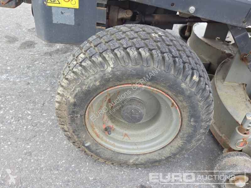 Zonas verdes Kubota G23-3