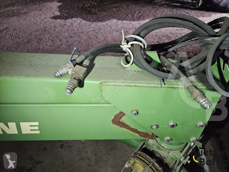 Krone Easy Cut 3200 CV landscaping equipment