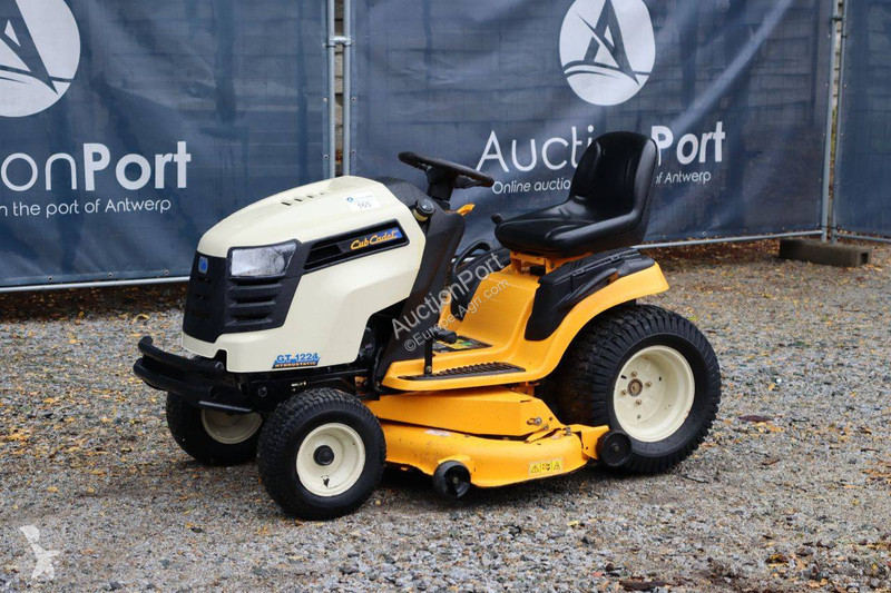 Zonas verdes Cub Cadet GT-1224 Hydrostatic