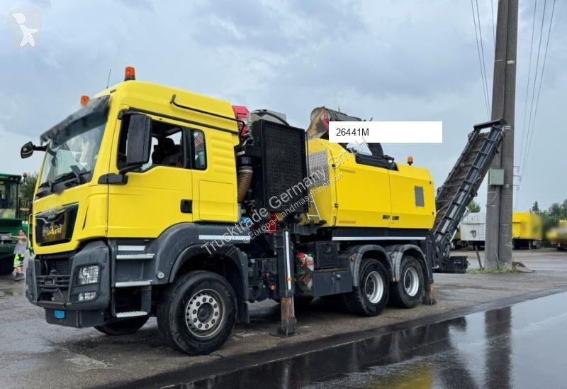 Zelené plochy MAN M100L