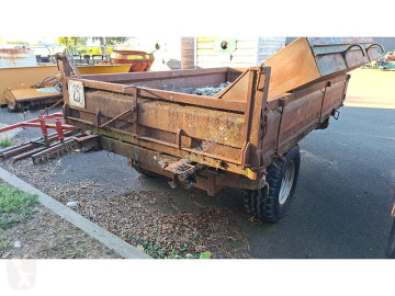 Benă cu oblon mobil