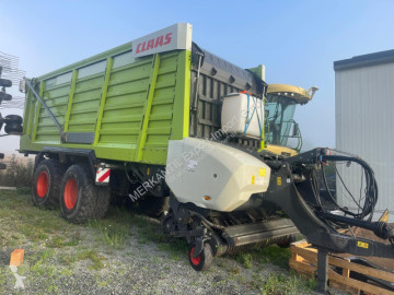Самотоварещо се ремарке Claas
