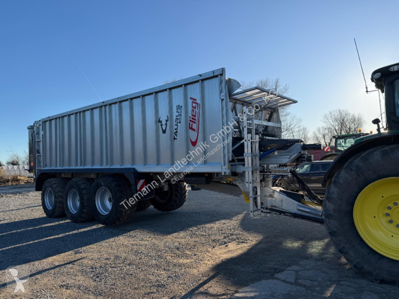 Lantbrukssläp Fliegl  Gigant ASW 3101 Taurus FOX
