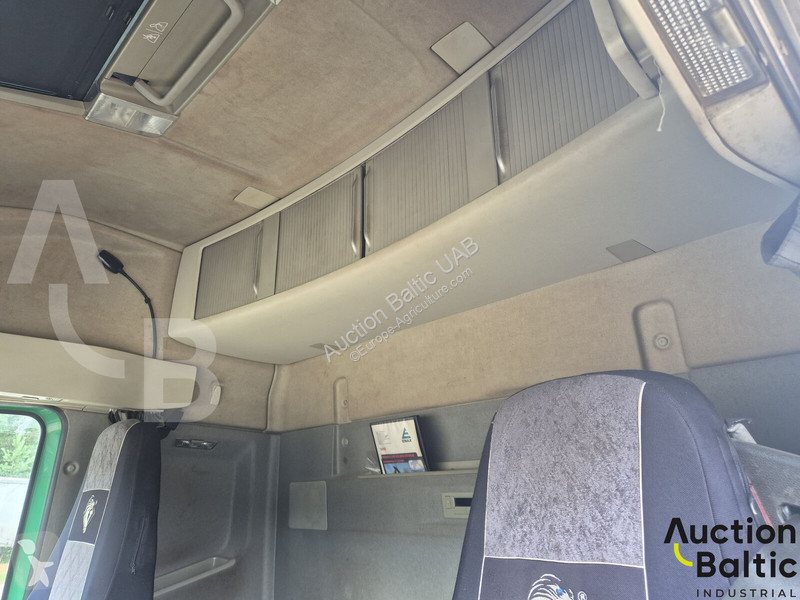 Camion Volvo 500