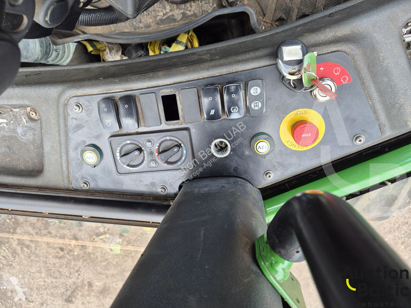 Remorcă agricolă John Deere 1010 E