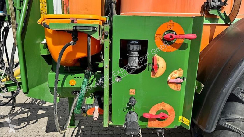 Remolque agrícola Amazone  UG3000 Spezial  5400ha