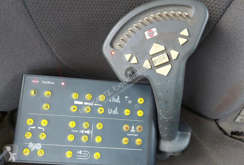 Przyczepa rolnicza   Commander 7000i - 36m Twin