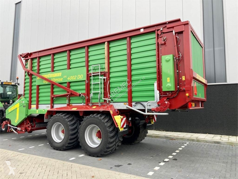 مقطورة زراعية Strautmann GIGA VITESSE 4002 DOCFS