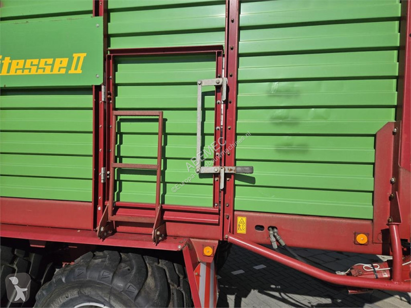 Remolque agrícola Strautmann mega vitesse 2