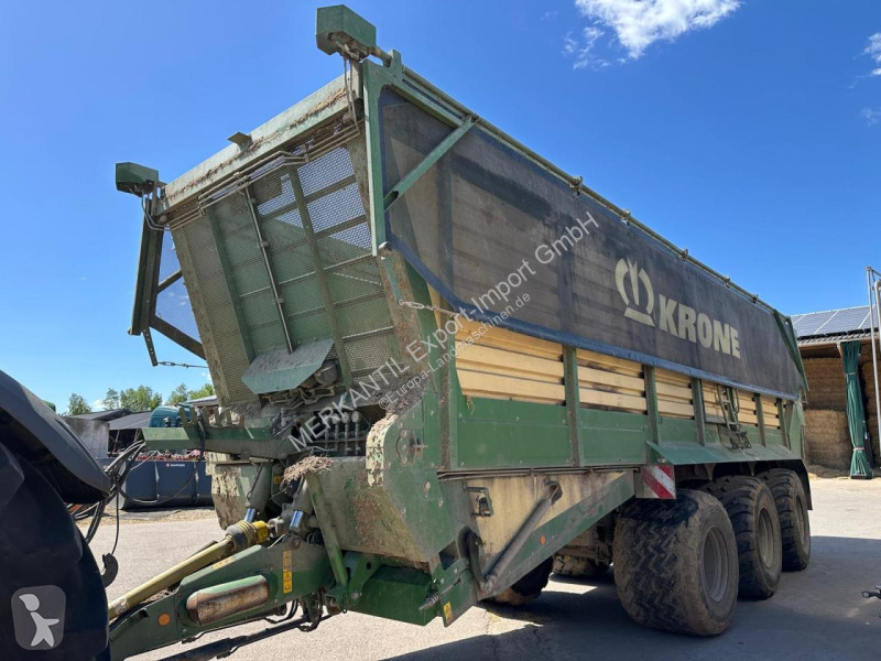 Przyczepa rolnicza Krone TX 560D